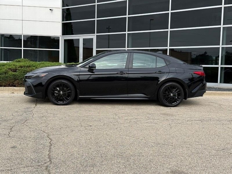 Used 2026 Midnight Black Metallic Toyota SE image 5