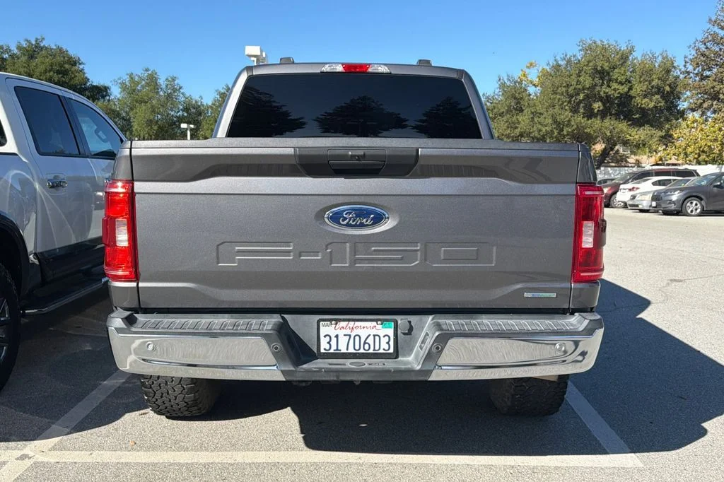 Used 2021 Carbonized Gray Metallic Ford XLT image 6