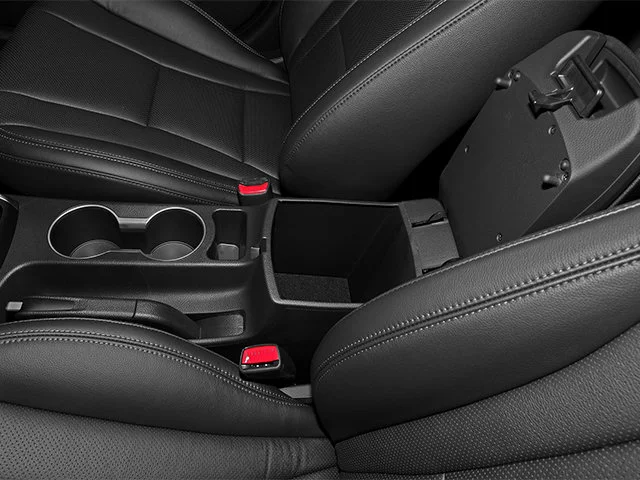 Used 2014 Geranium Red Hyundai  image 20