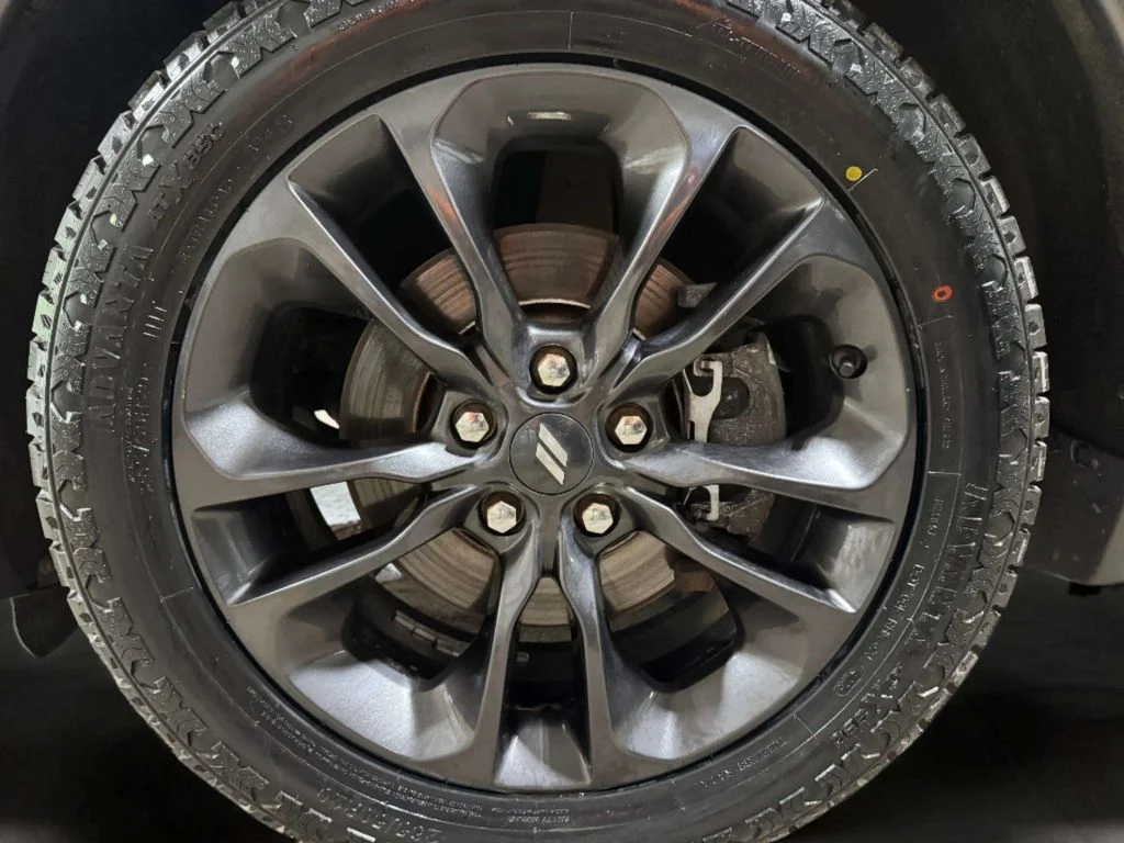 Used 2021 Destroyer Gray Clearcoat Dodge R/T image 34