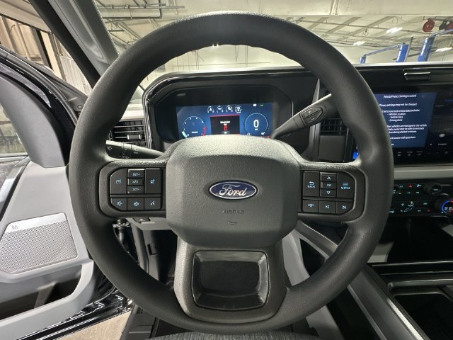 New 2027 Agate Black Metallic Ford F-250® XLT image 15