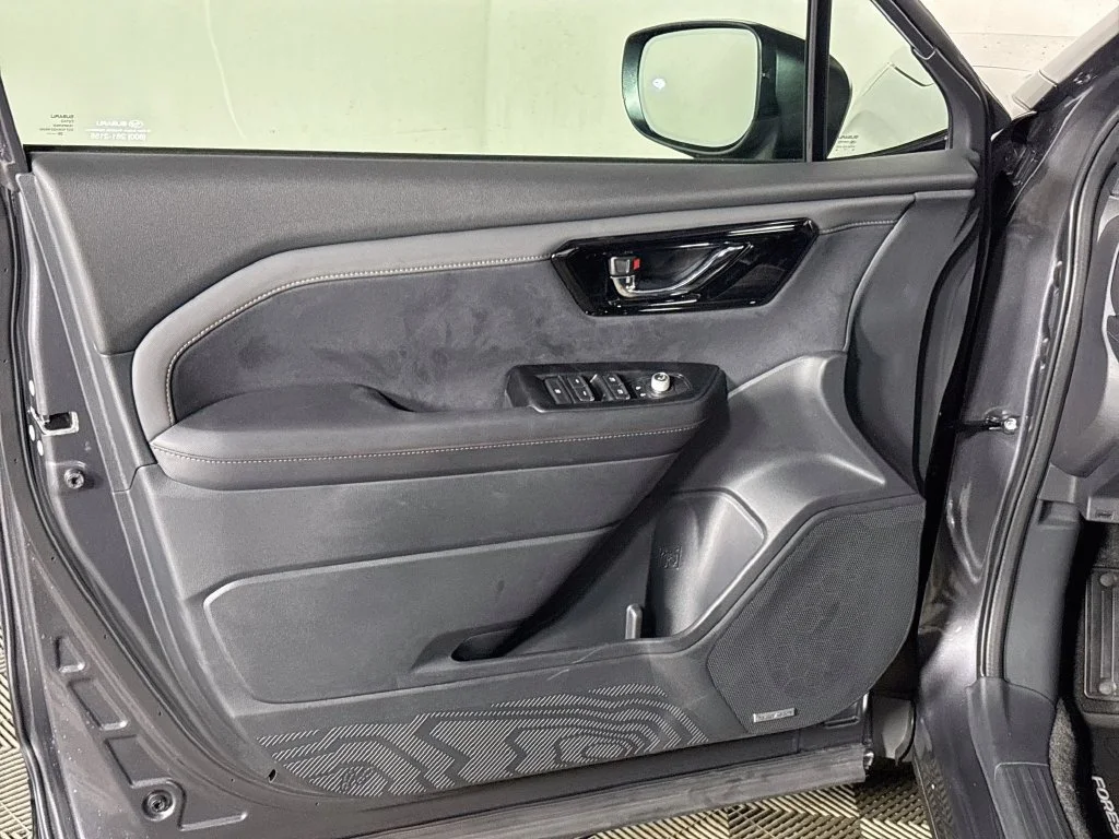 New 2026 MAGNETITE GRAY METALLIC Subaru Sport Onyx Edition image 10