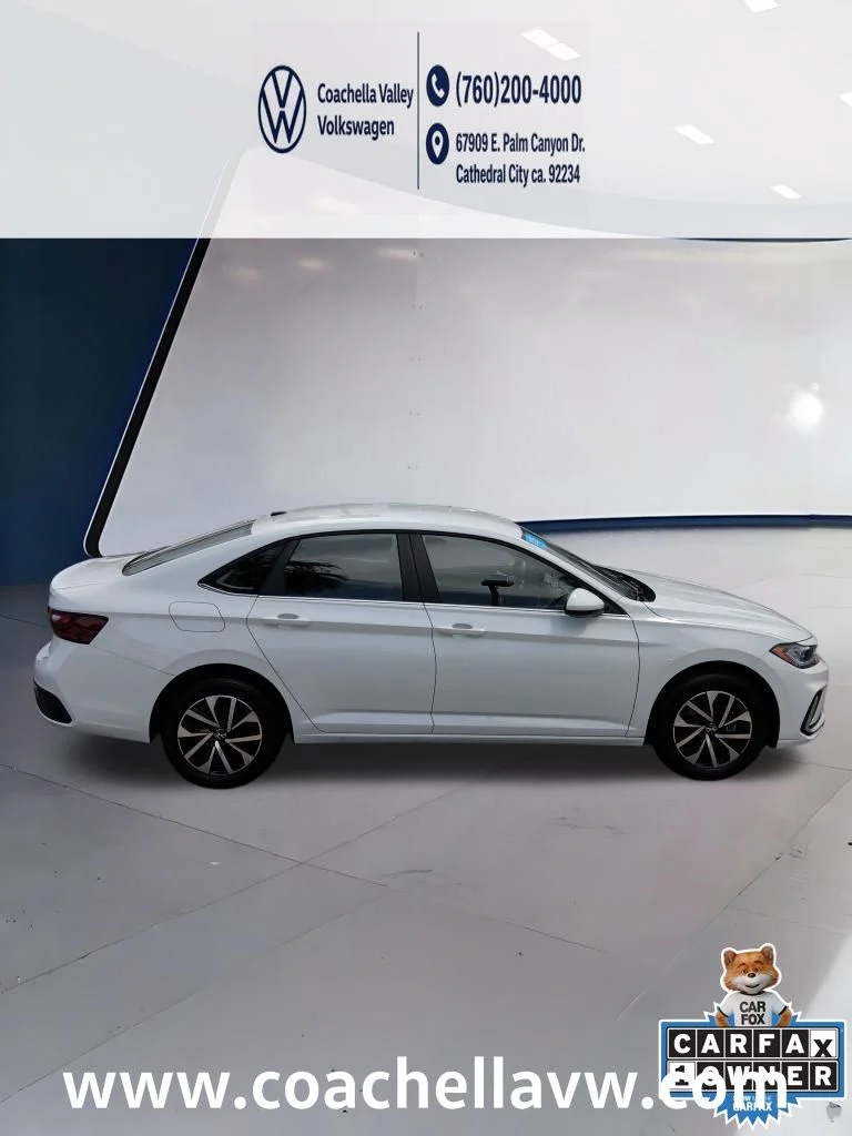Certified Used 2025 White Volkswagen 1.5T S image 1
