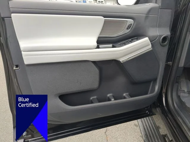 Used 2025 Black Ford Platinum image 12