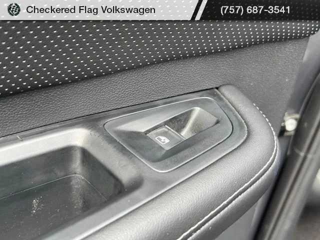 Used 2024 Platinum Gray Metallic Volkswagen 2.0T SE w/Technology image 26