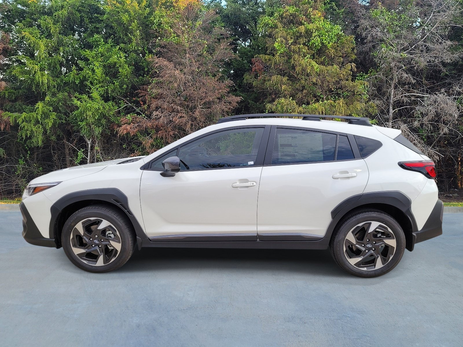 New 2026 CRYSTAL WHITE PEARL Subaru Limited image 19