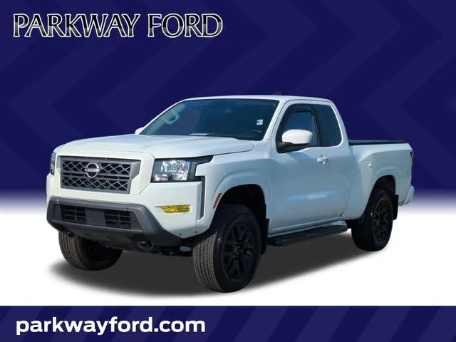Used 2022 White Nissan SV image 1