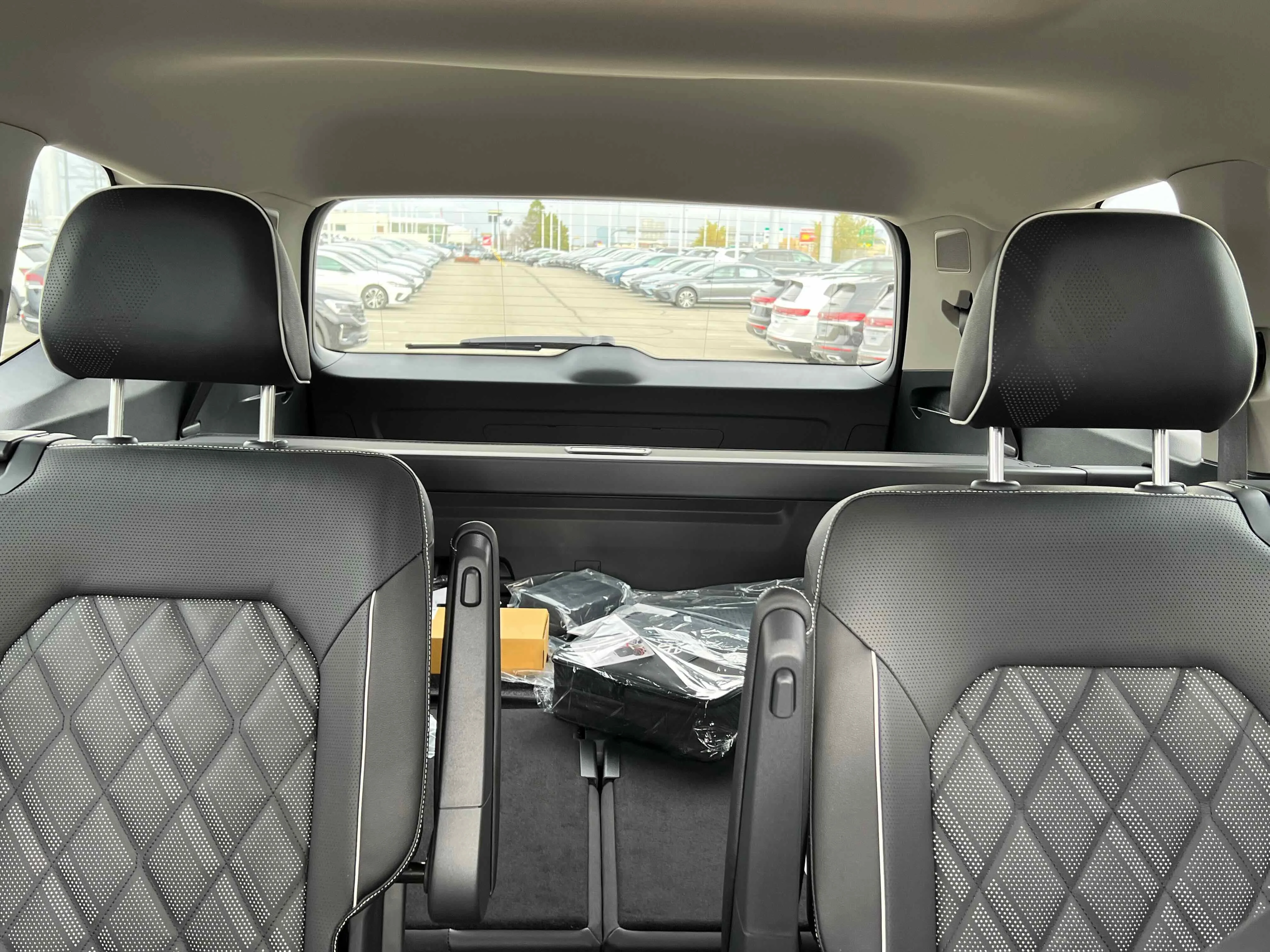 New 2026 Deep Black Volkswagen 2.0T SEL Premium R-Line image 26