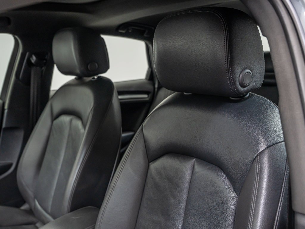 Used 2018 Monsoon Gray Metallic Audi 2.0T Premium image 23