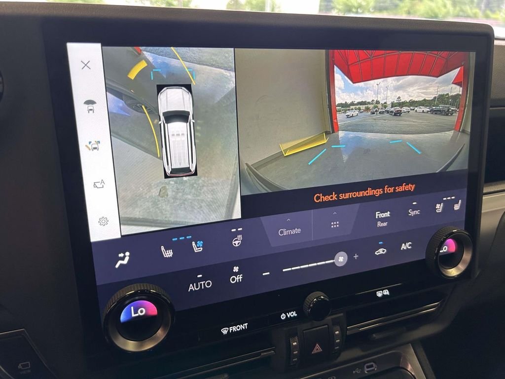 Used 2025 Green Lexus 550 Premium+ image 27