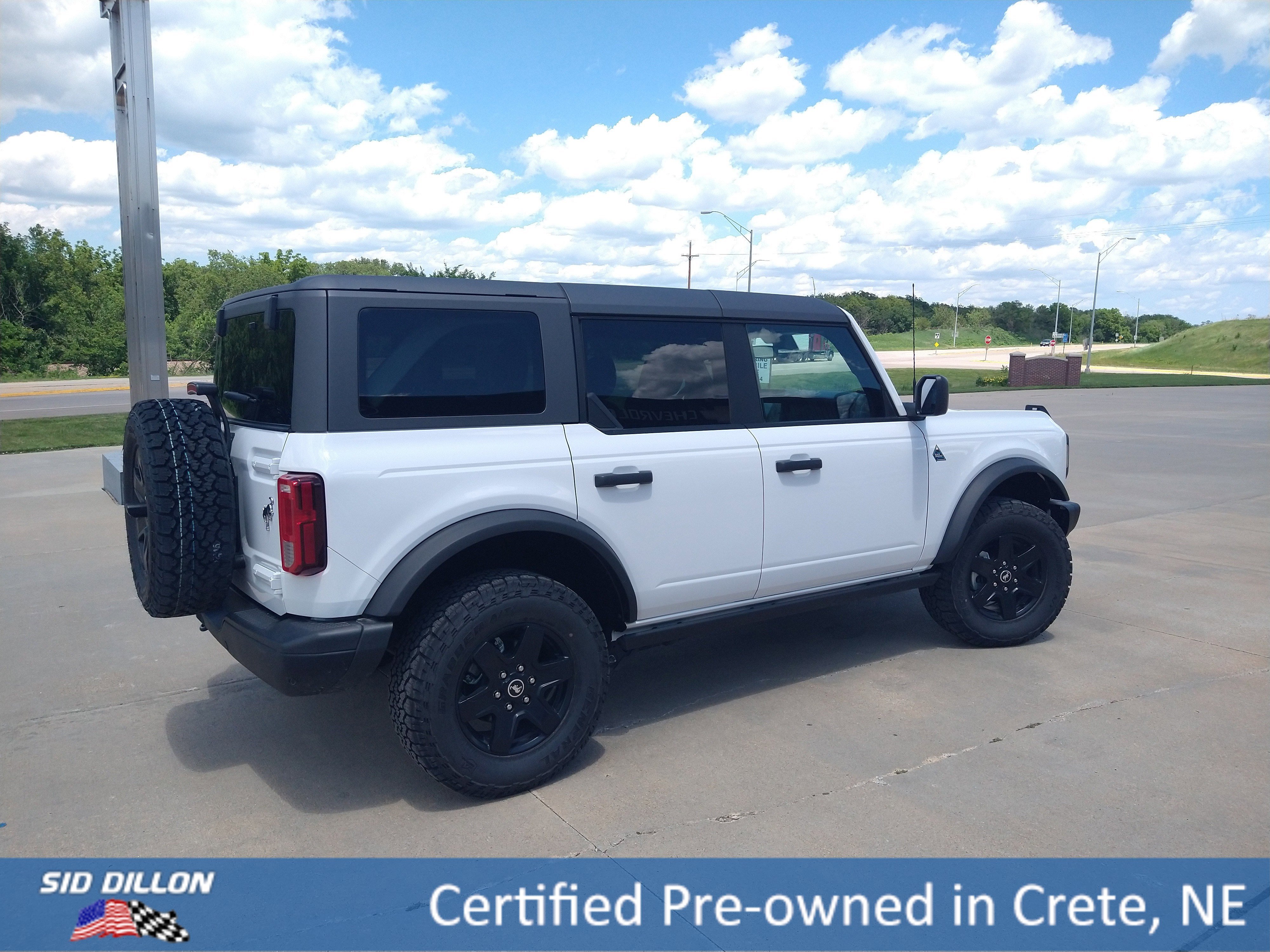 Used 2024 Oxford White Ford Black Diamond image 14