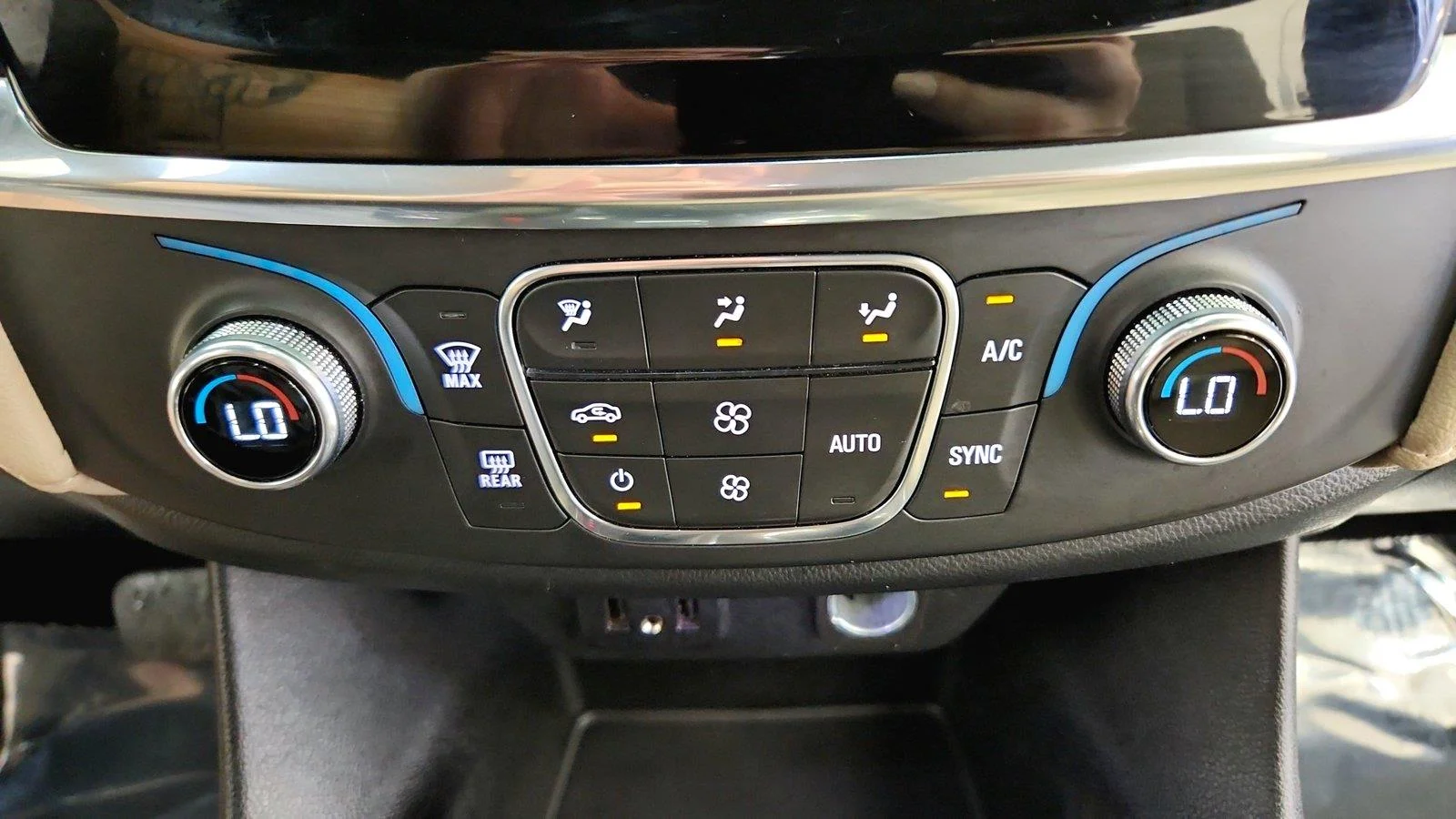 Used 2023 NORTHSKY BLUE METALLIC Chevrolet LS image 22