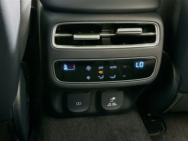 New 2026 Silver Genesis 2.5T Sport Prestige image 13