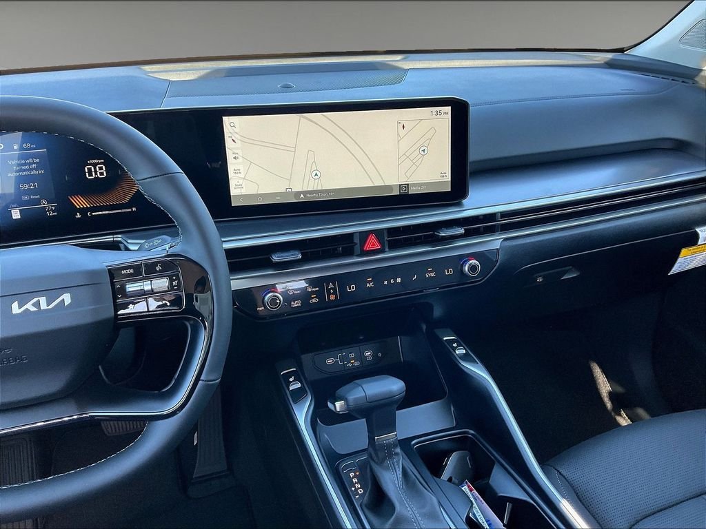 2026 Kia Sorento EX - Photo 13