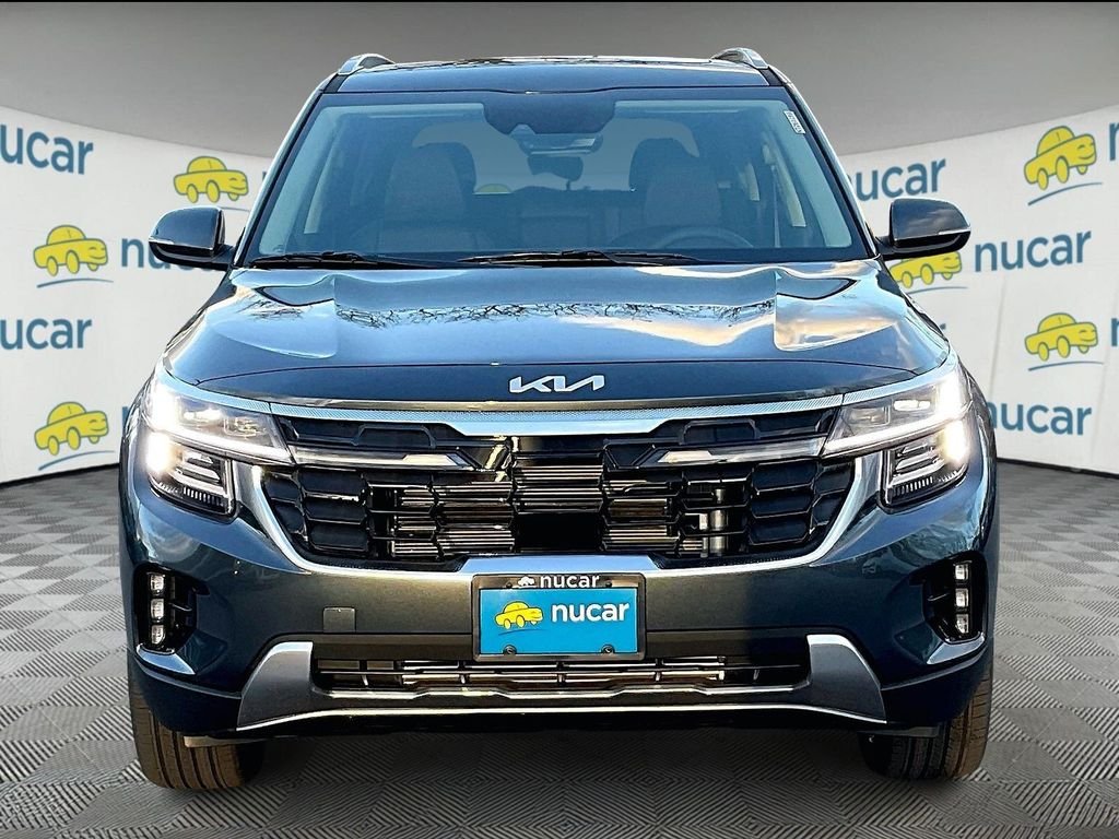 Used 2026 Gravity Gray Kia SX image 3