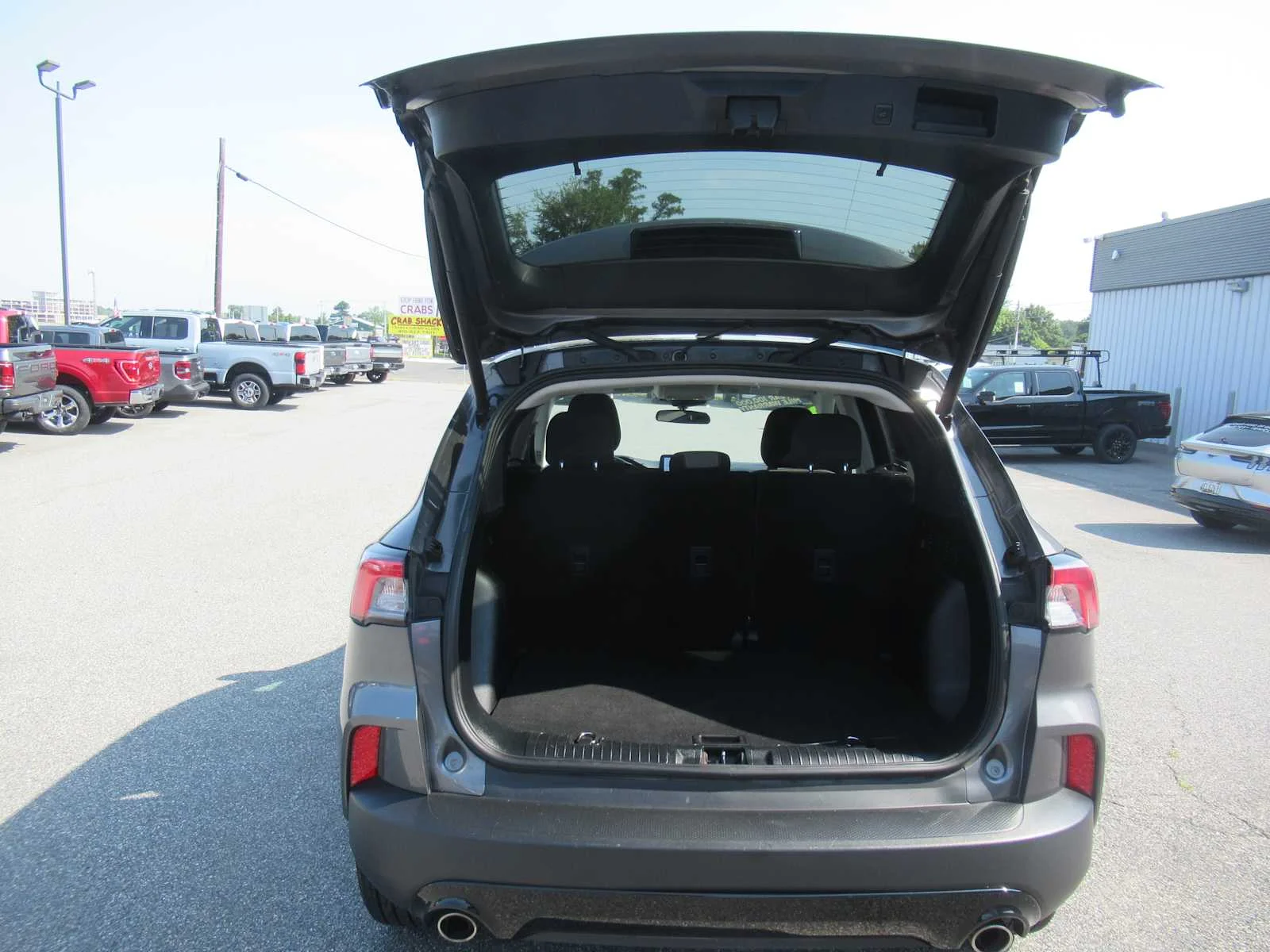 Certified Used 2022 Carbonized Gray Ford SE image 19