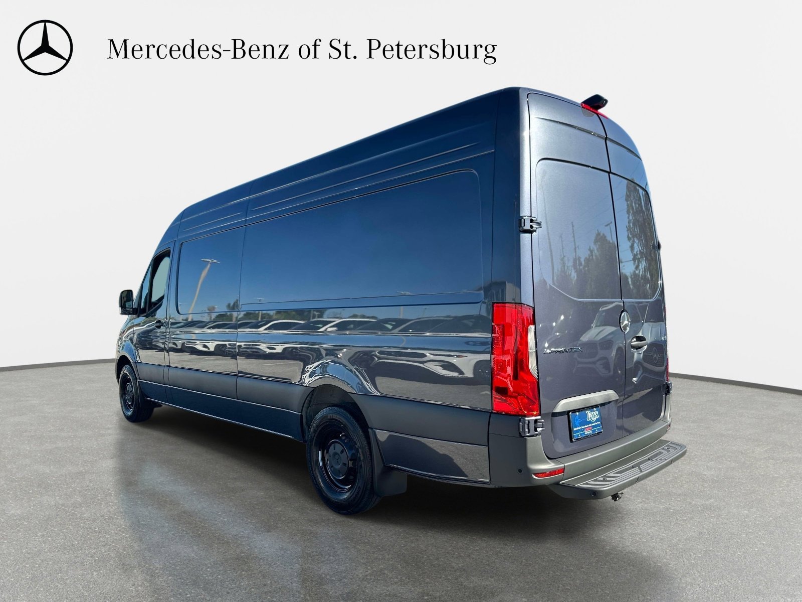 New 2026 Graphite Sprinter Cargo 144 WB image 3