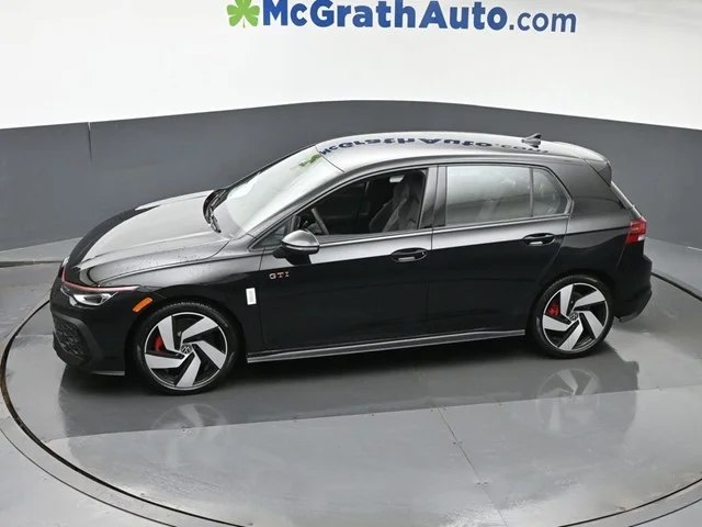 New 2026 Mythos Black Metallic Volkswagen 2.0T S image 17