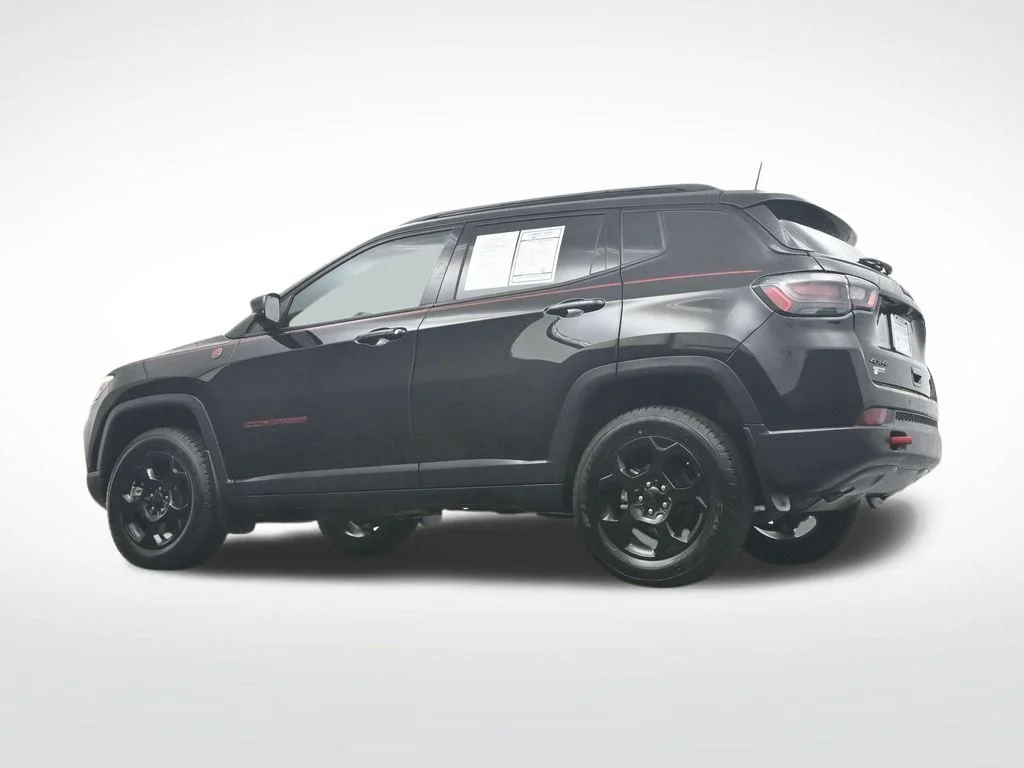 Certified Used 2023 Diamond Black Jeep Trailhawk image 39