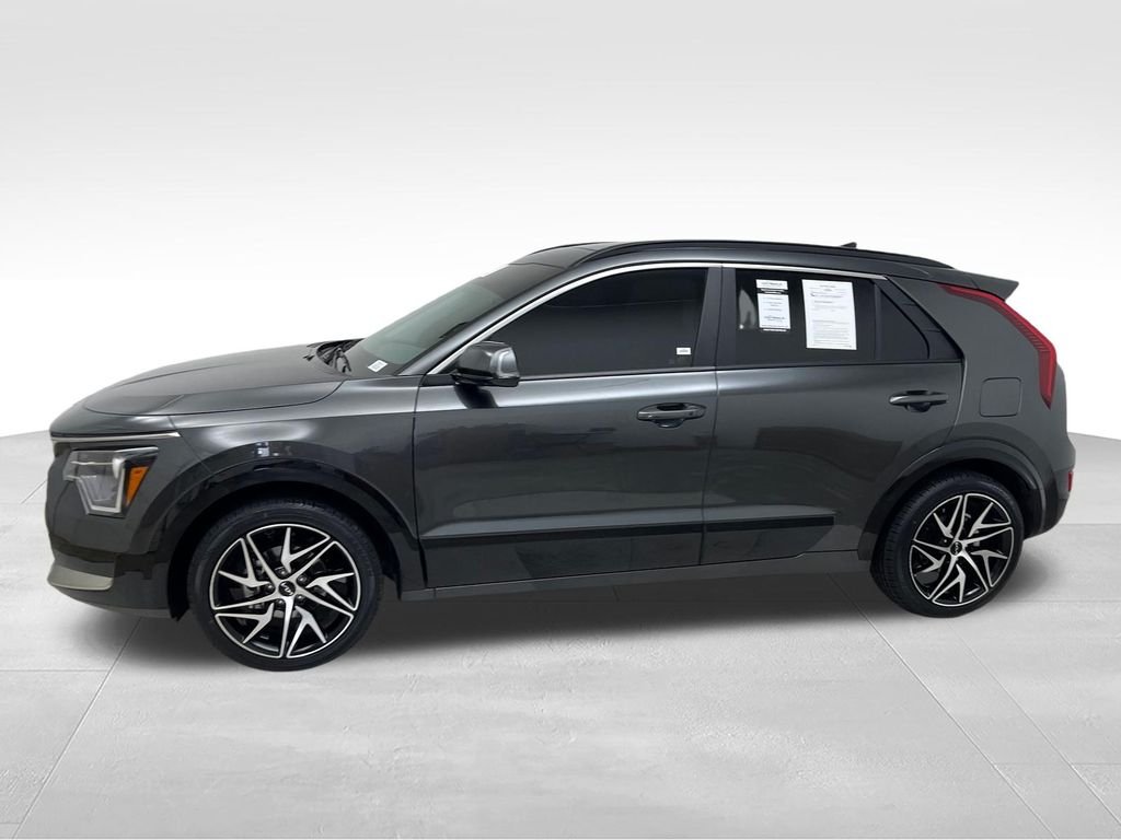 Used 2025 Gray Kia EX Touring image 2