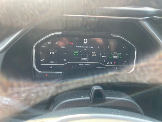 Used 2023 Silver GMC Denali image 7