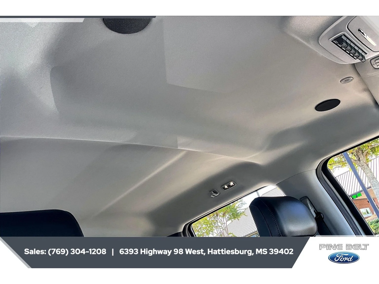 Used 2025 Avalanche Ford LARIAT image 17