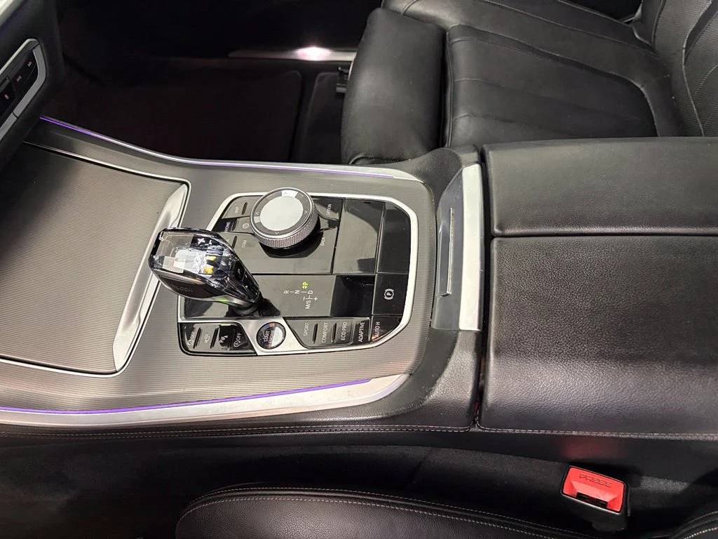 Used 2020 Gray BMW sDrive40i image 38