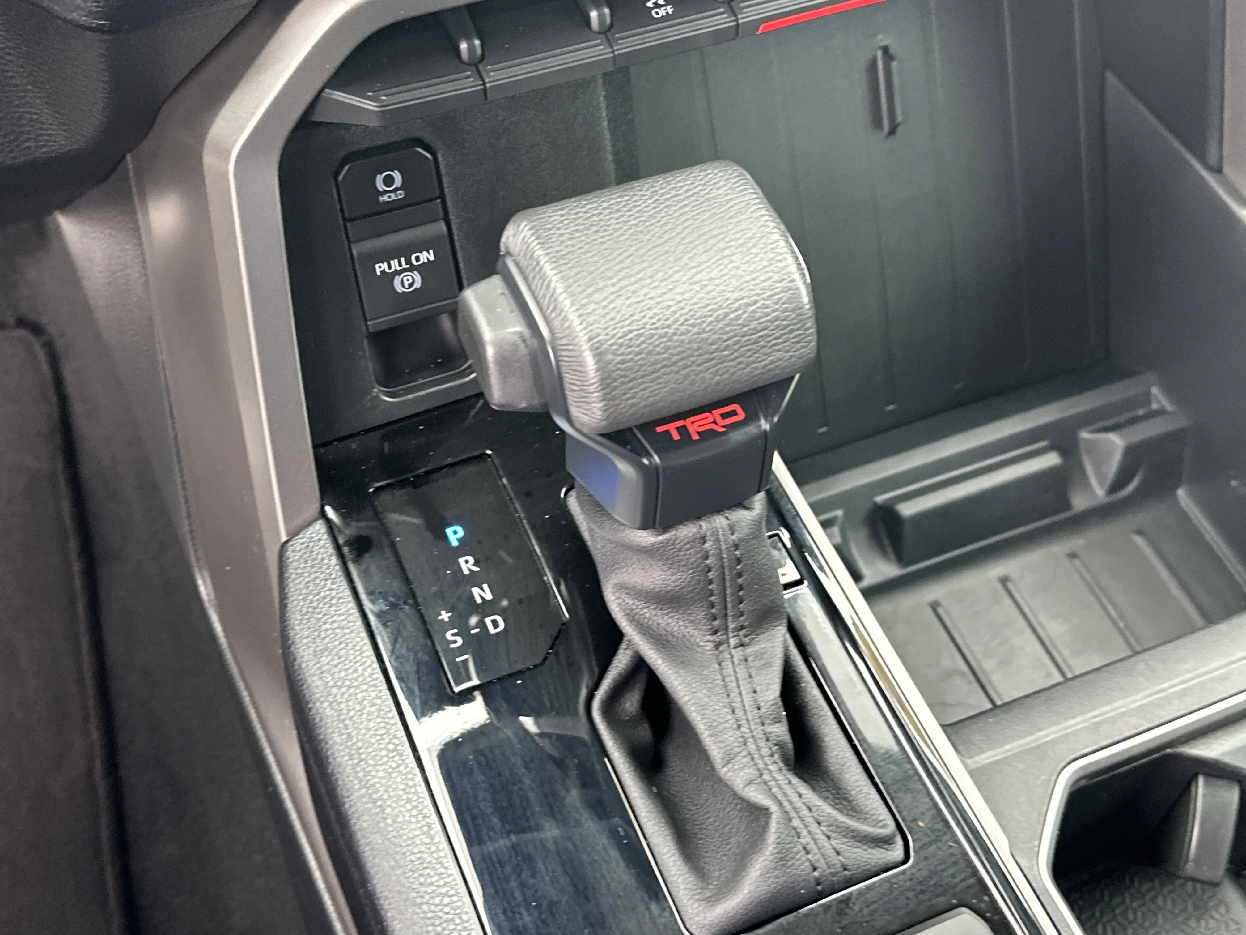 Used 2024 Ice Cap Toyota SR5 image 29
