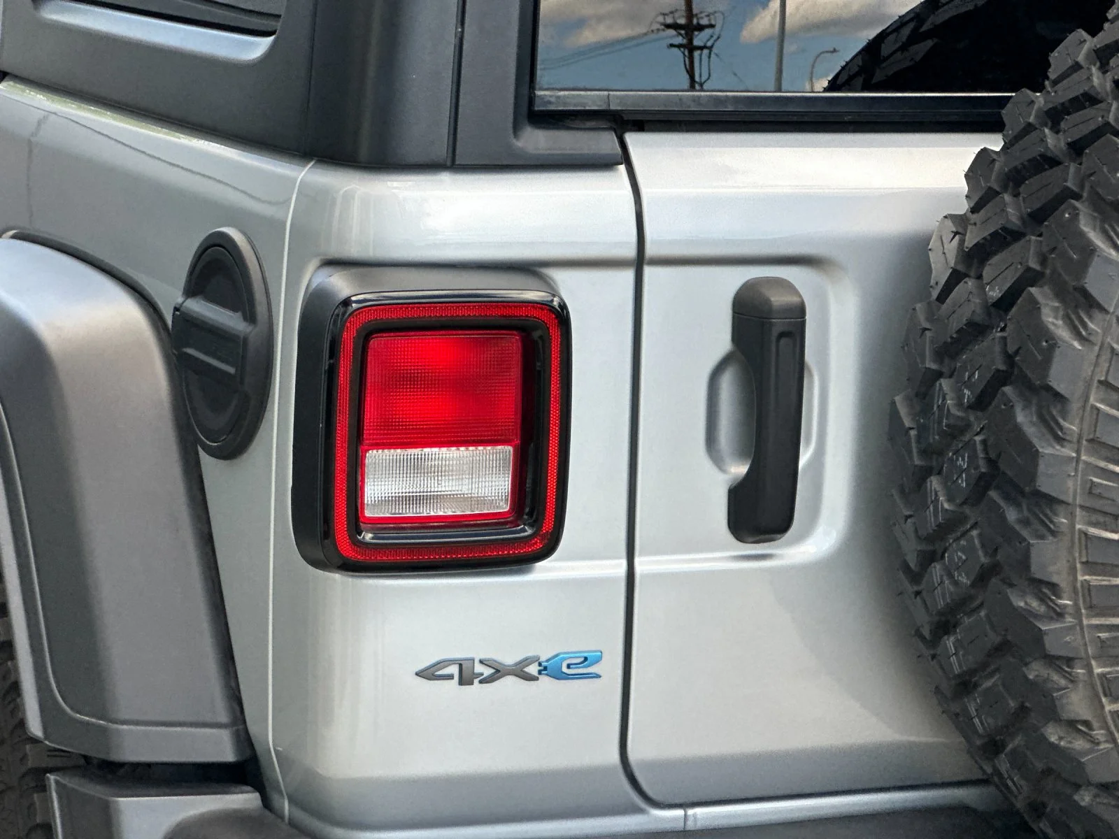 Used 2023 Silver Zynith Clearcoat Jeep Willys 4xe image 24