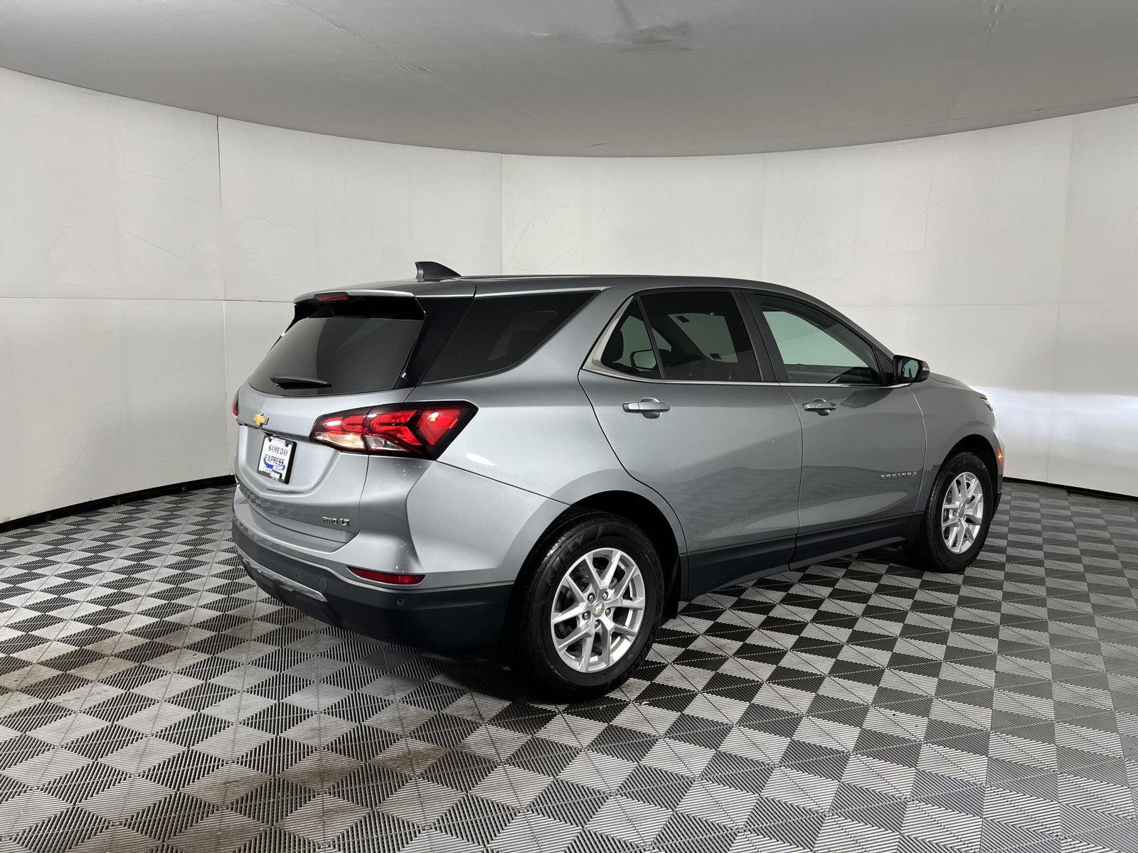 Used 2024 Sterling Gray Metallic Chevrolet LT image 22