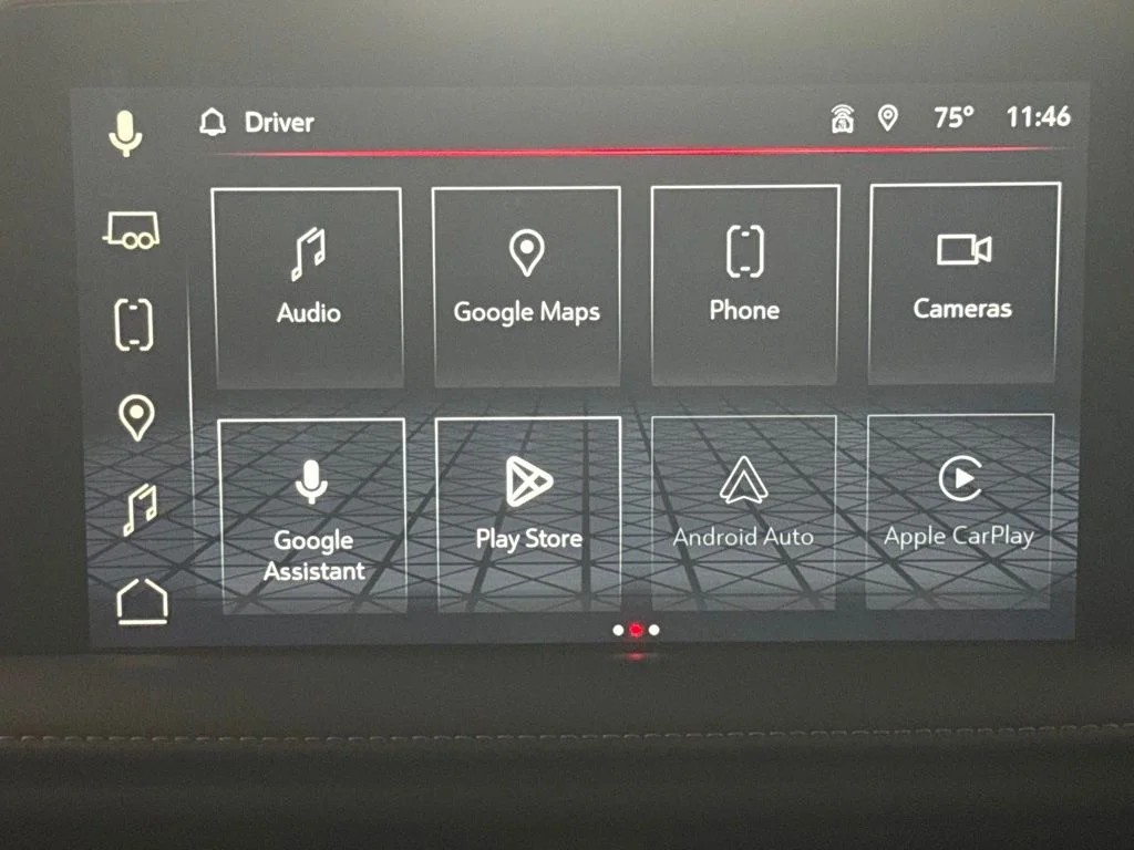 Used 2023 White GMC AT4 image 15
