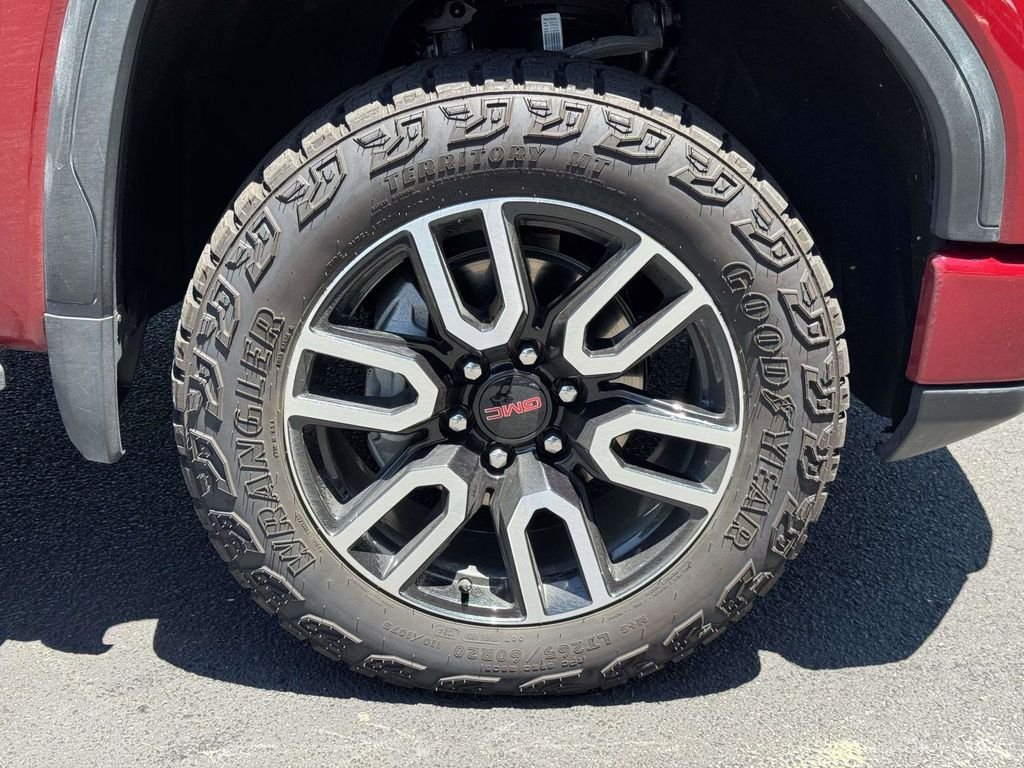 Used 2024 Red GMC AT4 image 27