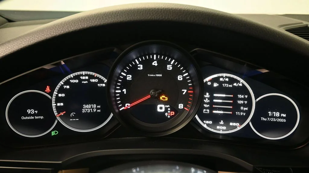 Used 2023  Porsche Platinum Edition image 9