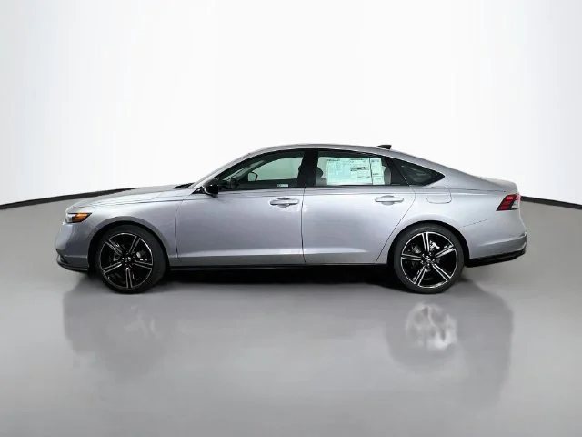 New 2026 Solar Silver Metallic Honda SE image 5