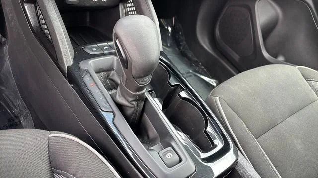 Used 2025 Marina Blue Metallic Chevrolet LT image 31