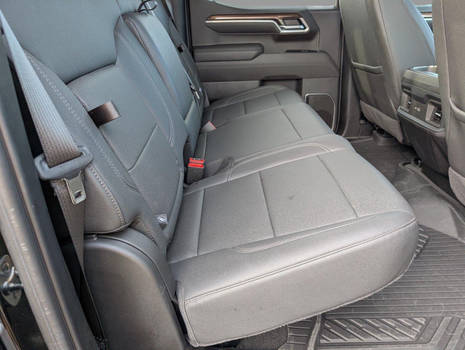 Used 2025 Black Chevrolet RST image 39