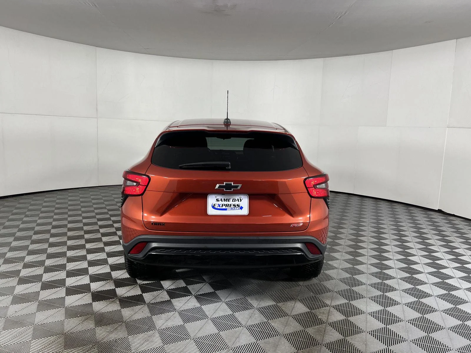 Used 2024 Cayenne Orange Metallic Chevrolet 1RS image 30