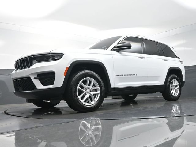 2024 Jeep Grand Cherokee Laredo - Photo 34