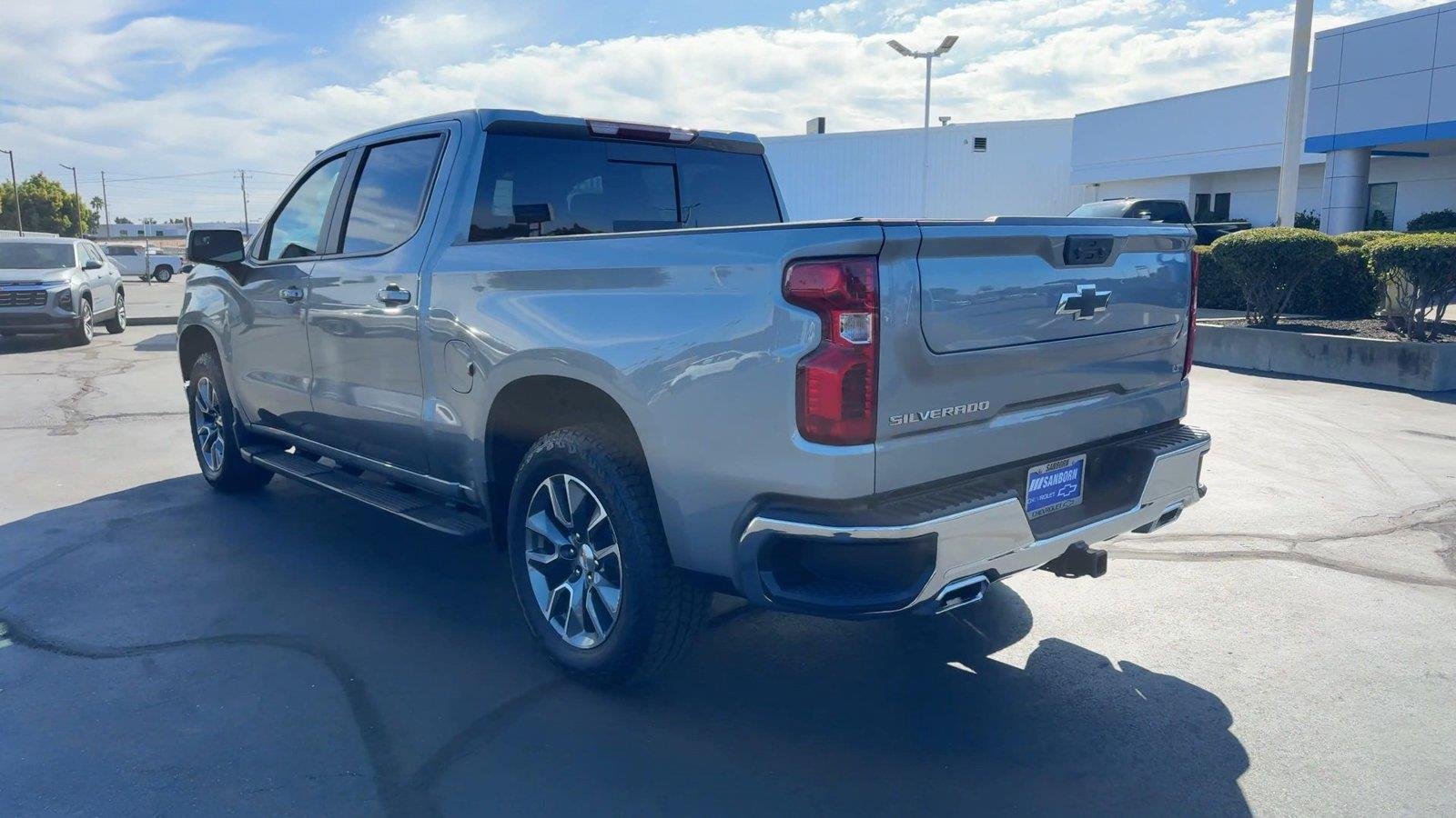 2026 Chevrolet Silverado 1500 LT - Photo 9