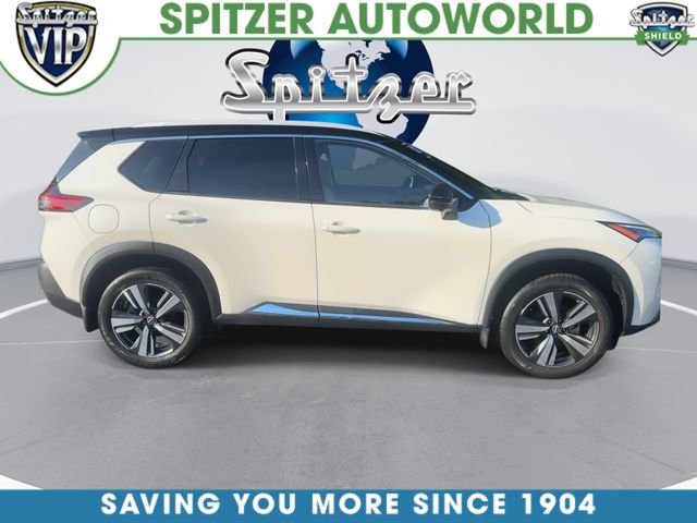Used 2023 White Nissan SL image 10