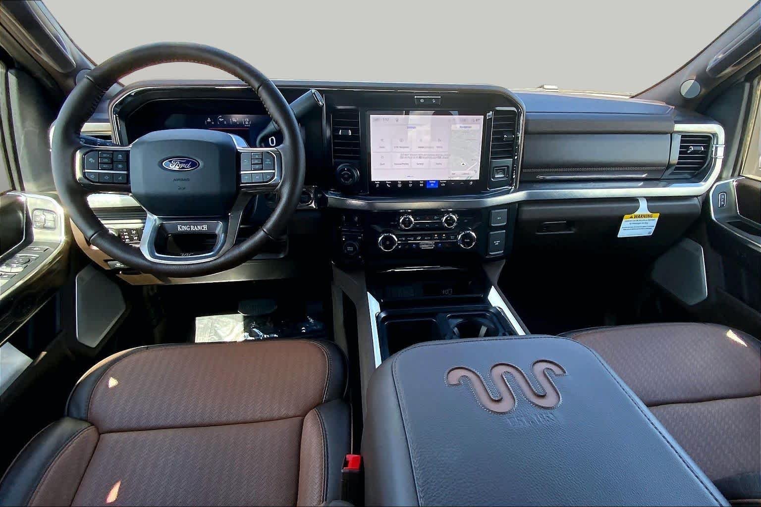 New 2027 Star White Metallic Tri-Coat Ford F-350® King Ranch® image 5