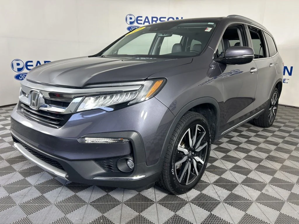 2021 Honda Pilot Touring-7 AWD's photo