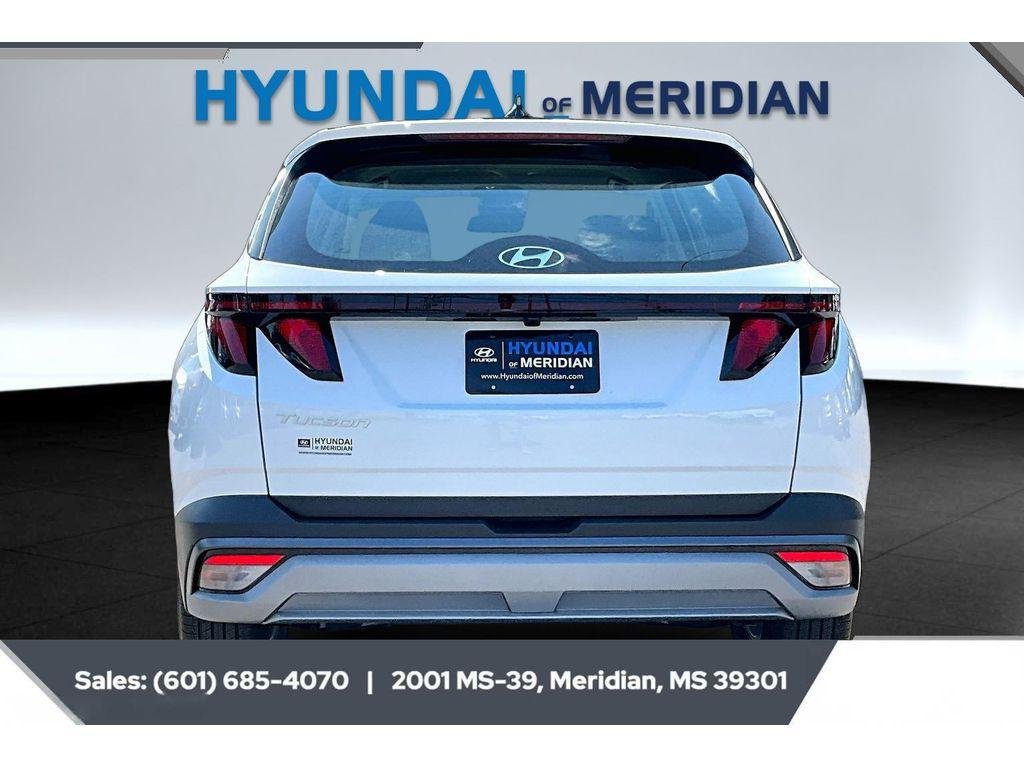 New 2026 Serenity White Pearl Hyundai SE FWD image 4