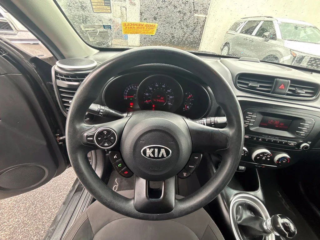 Used 2016 Black Kia Base image 13