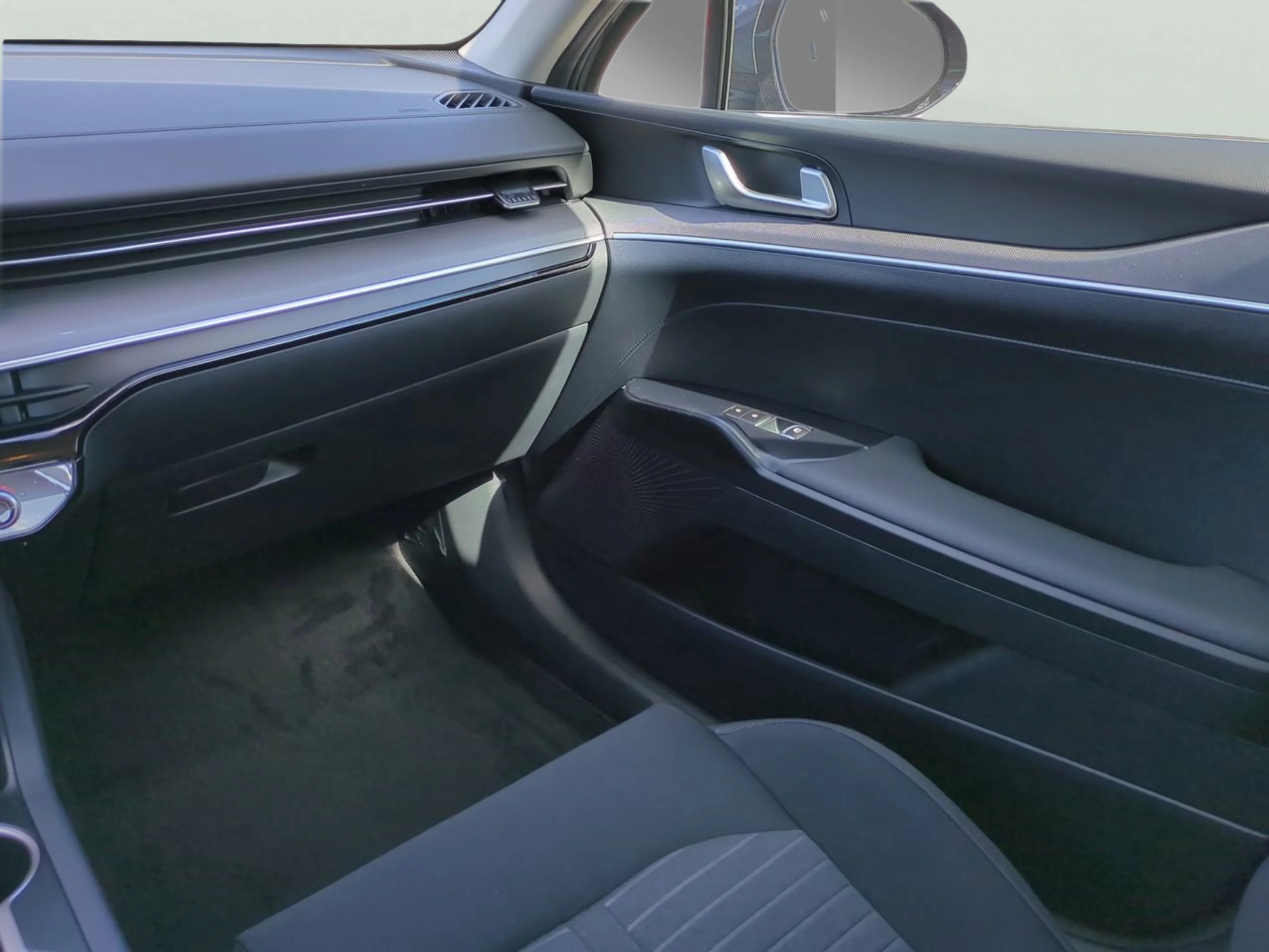 New 2026 Interstellar Gray Kia LXS image 14