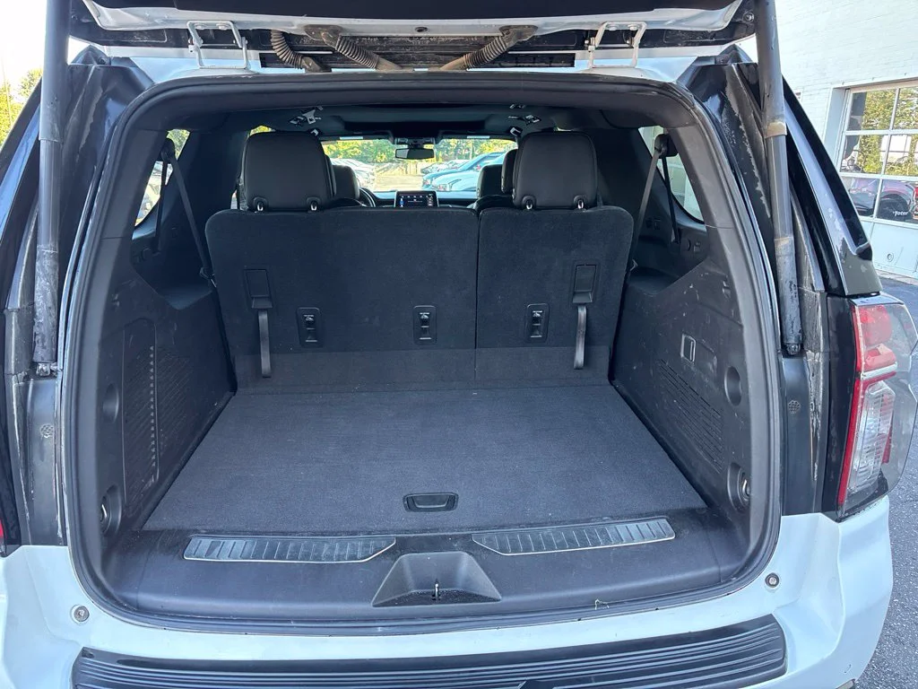 Used 2021 Summit White Chevrolet Z71 image 5
