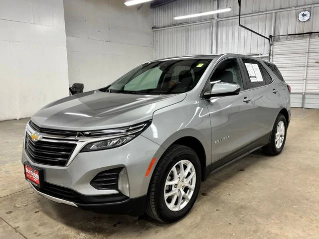 Used 2024 Gray Chevrolet LT image 3