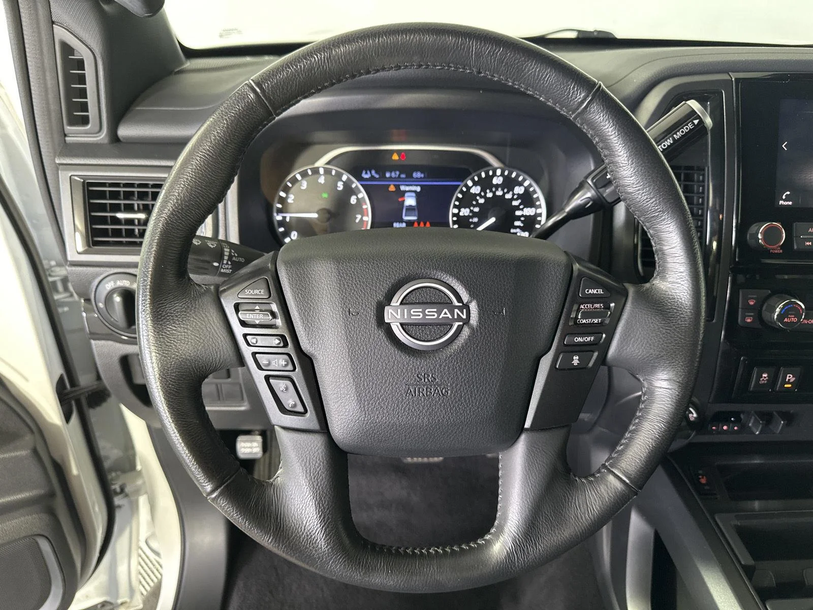 Used 2024 Glacier White Nissan SV image 11