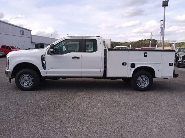New 2026 Oxford White Ford F-250® XL image 6