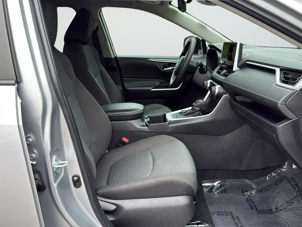 Used 2024 Silver Toyota XLE image 21